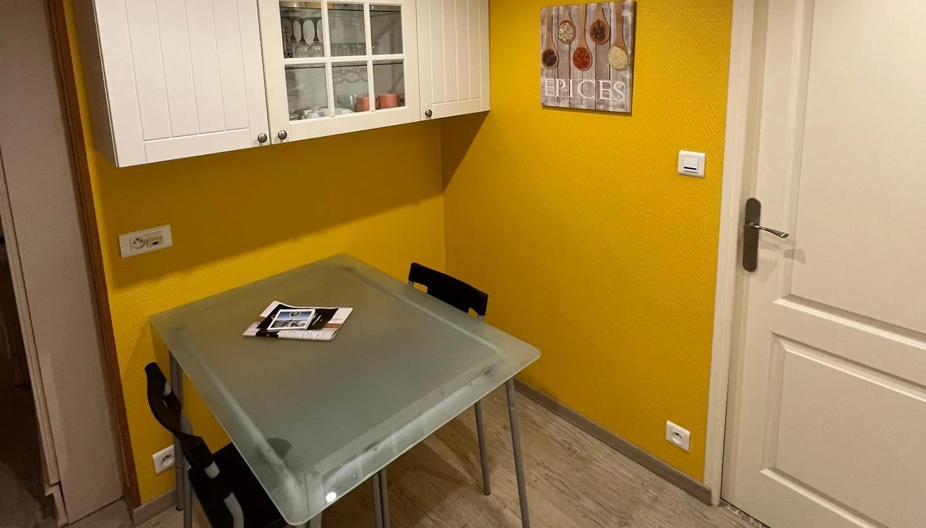 Apartment Appartement Independant A 500 Metres De La Mer Saint-Gildas-de-Rhuys
